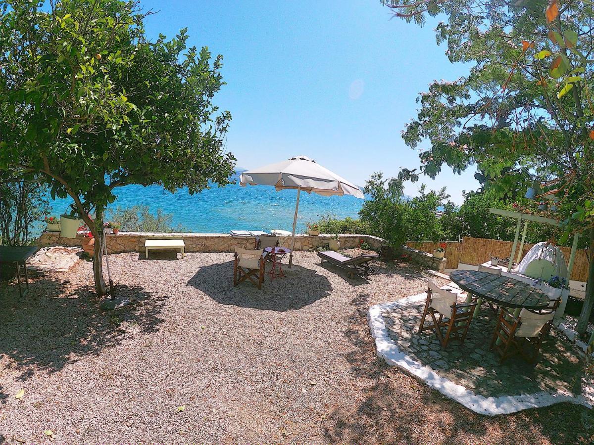 Kiveri 1876 Traditional Seafront Cottage ภายนอก รูปภาพ