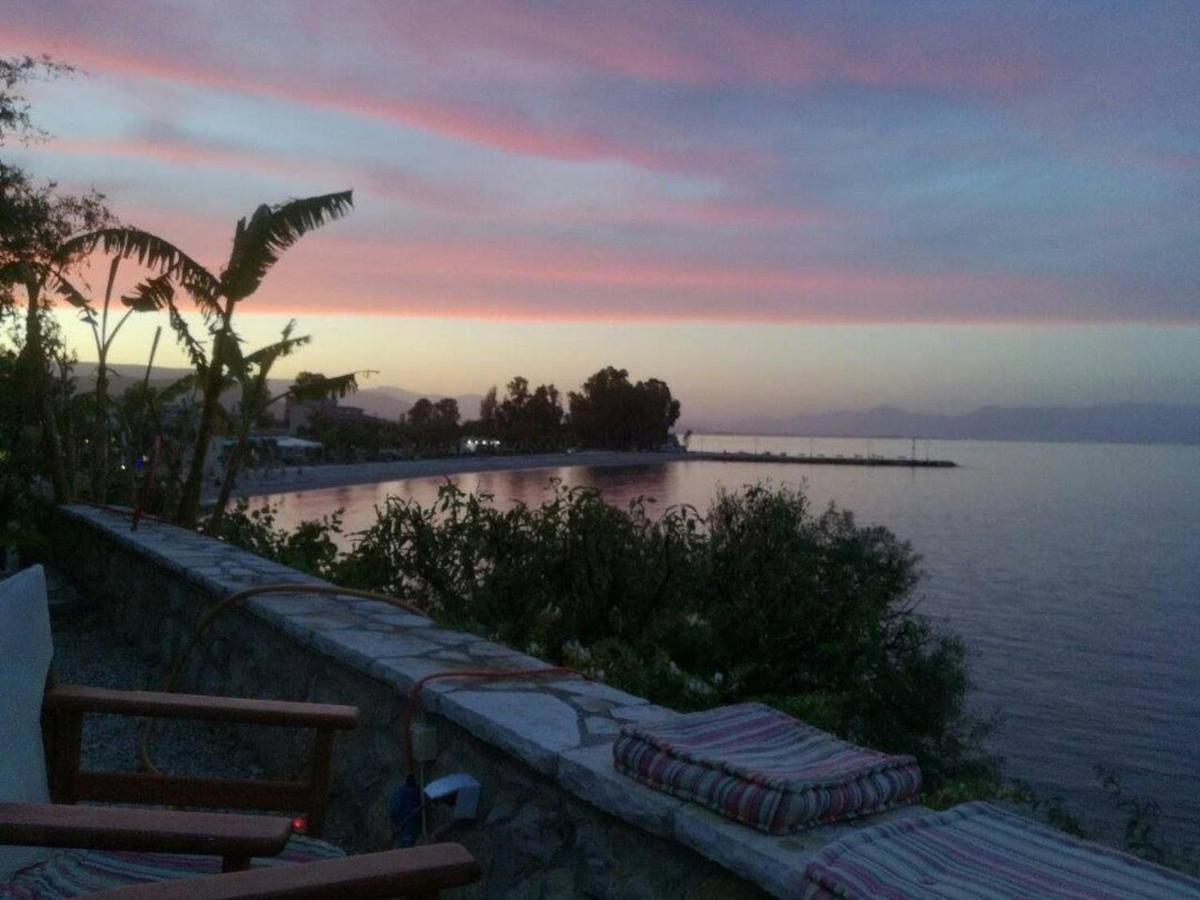 Kiveri 1876 Traditional Seafront Cottage ภายนอก รูปภาพ
